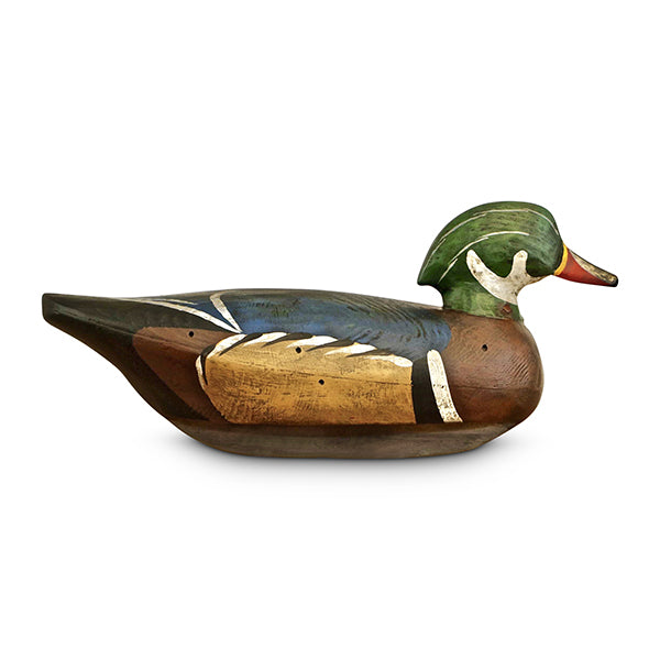 Wood store decoy ducks